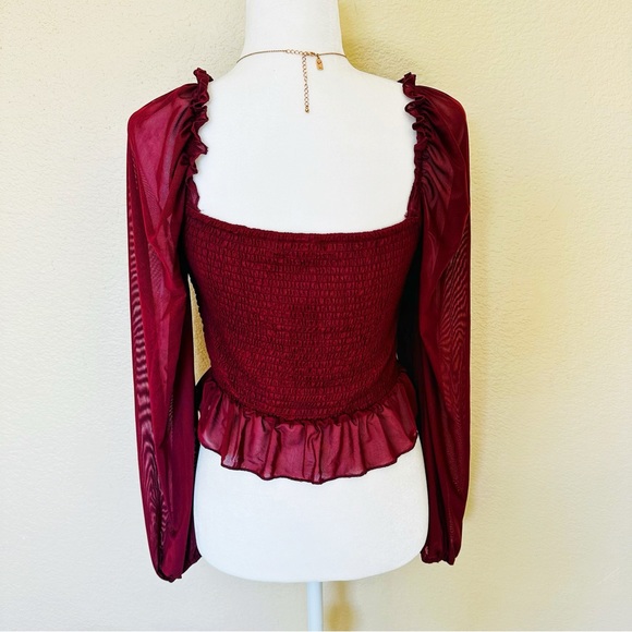 Lulu’s Ruffled Peplum Top - Picture 3 of 6